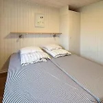 3 Bedroom Awesome In Сasa de vacaciones *