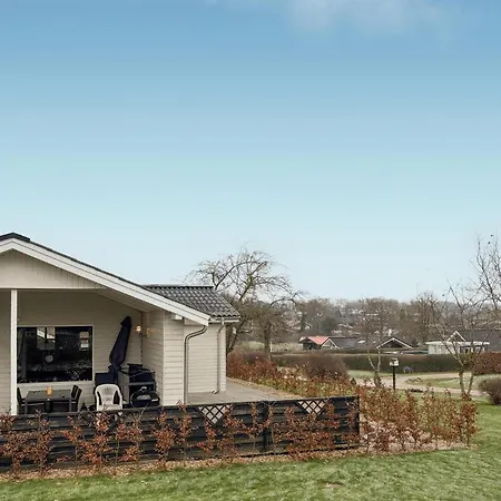 3 Bedroom Awesome In * Hejls