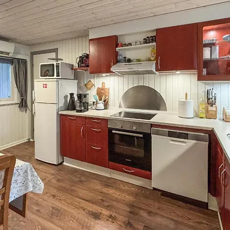 3 Bedroom Awesome In Hébergement de vacances Hejls