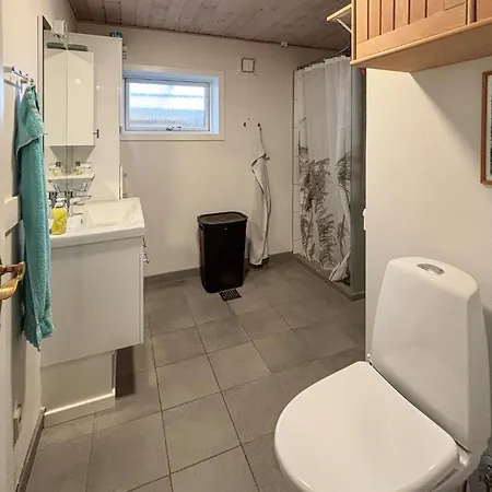 3 Bedroom Awesome In Hébergement de vacances