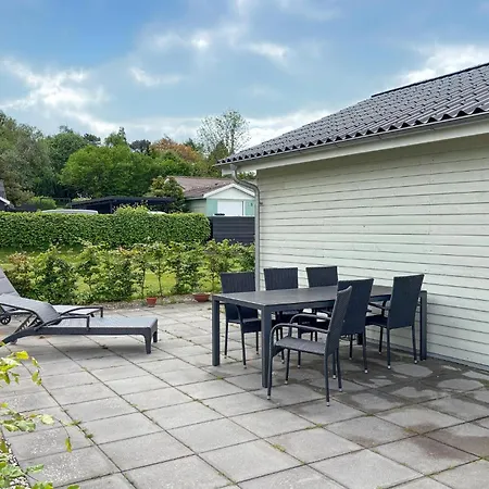 Holiday home 3 Bedroom Awesome In Hejls