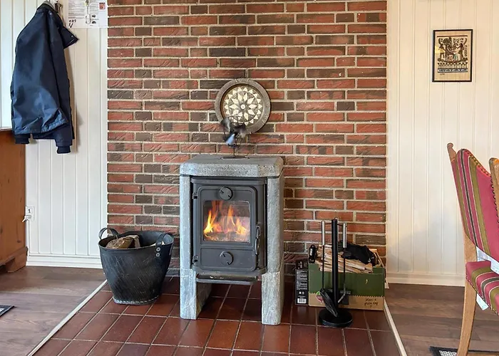 3 Bedroom Awesome In Дом отдыха *